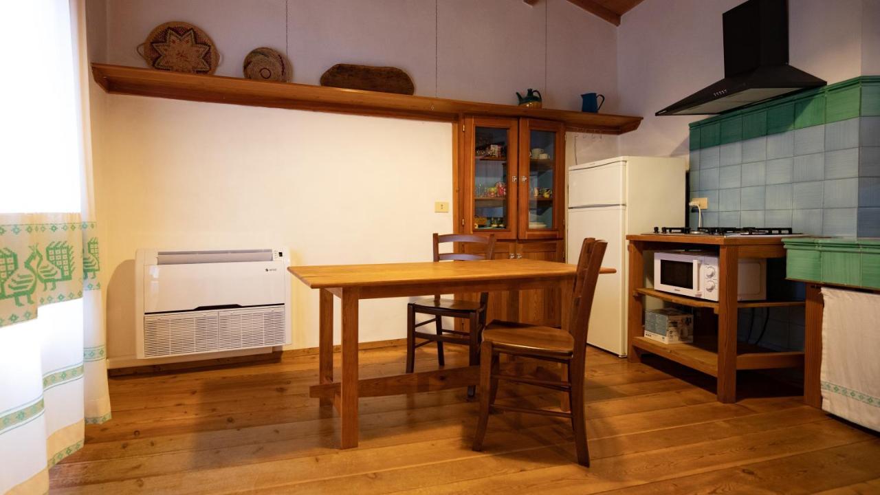 Welcomely - Casa Portella Bosa Buitenkant foto
